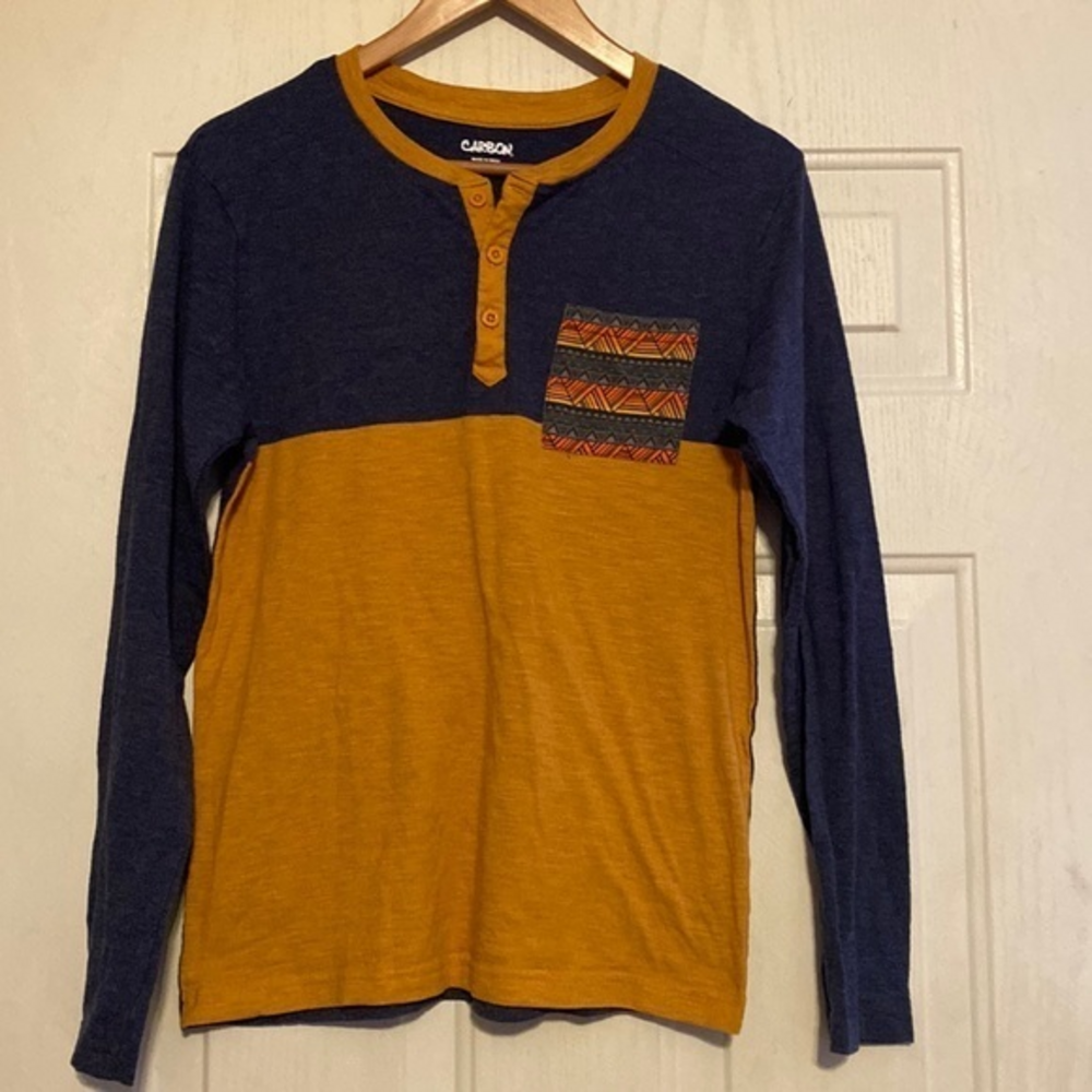 Carbon long sleeve top